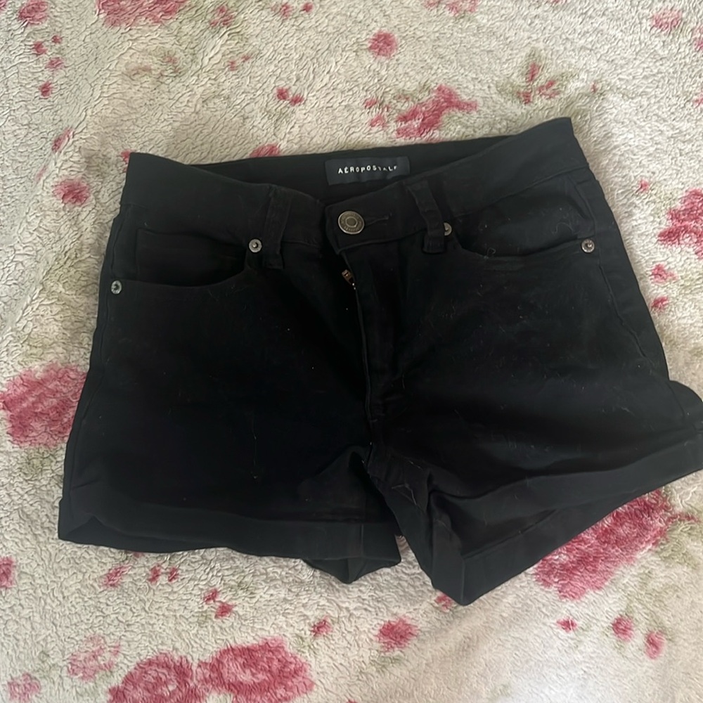 black aeropostale shorts